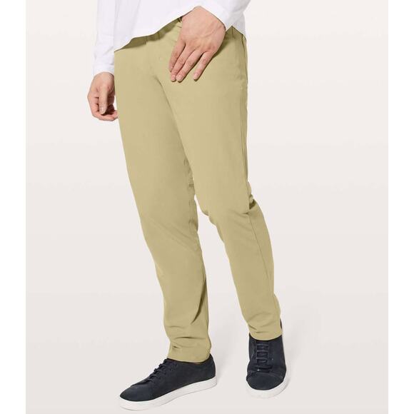 Lululemon Men's ABC Pants Classic Fit Warpstreme Commuter Chino Tan Sand 30 - Picture 1 of 10